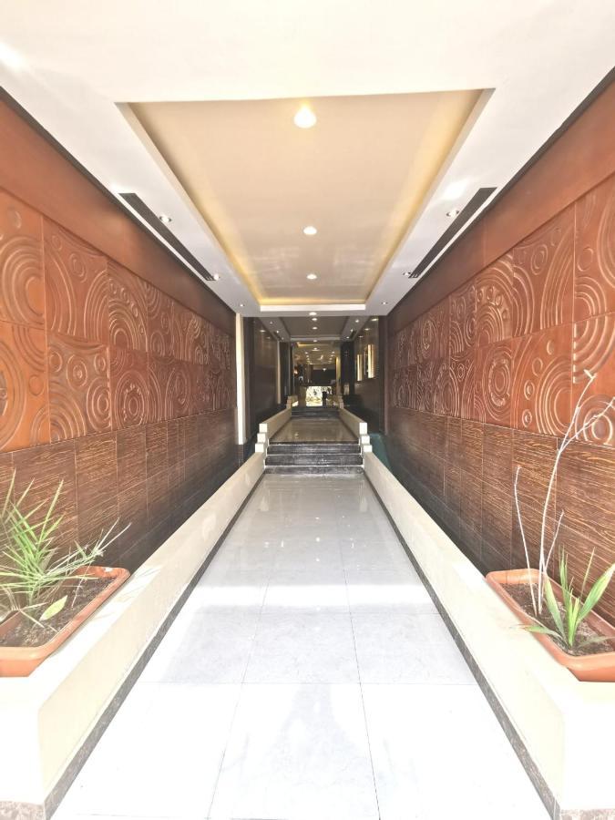 Ashbonh Hotel Suites Рияд Екстериор снимка