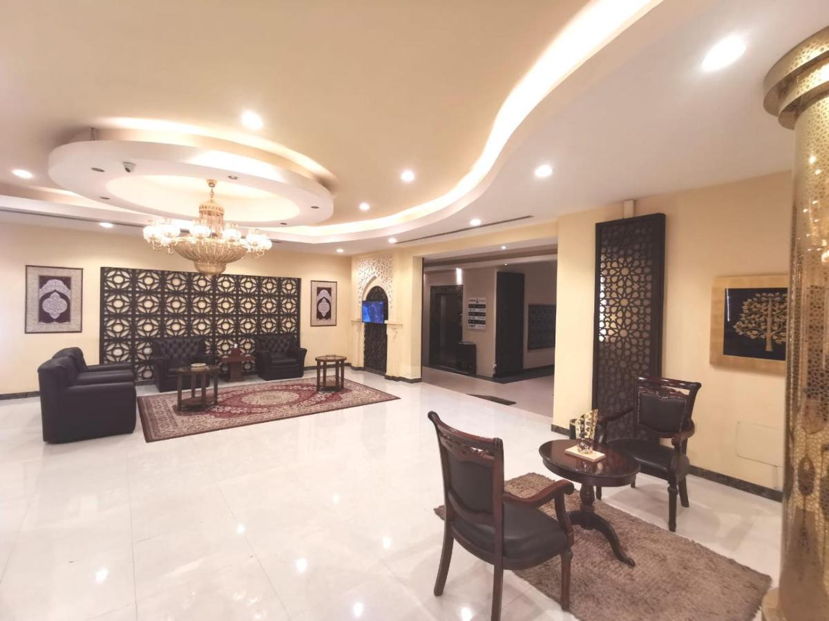 Ashbonh Hotel Suites Рияд Екстериор снимка